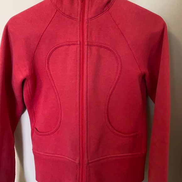 Lululemon Scuba - Picture 3 of 4